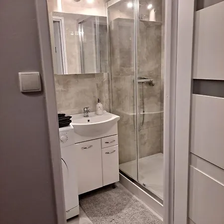Niezależny apartament przy Parku Zdrojowym Kudowa-Zdrój Zewnętrze zdjęcie